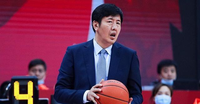 包含先下手为强！浙江男篮官宣签约德甲得分王兰道夫的词条